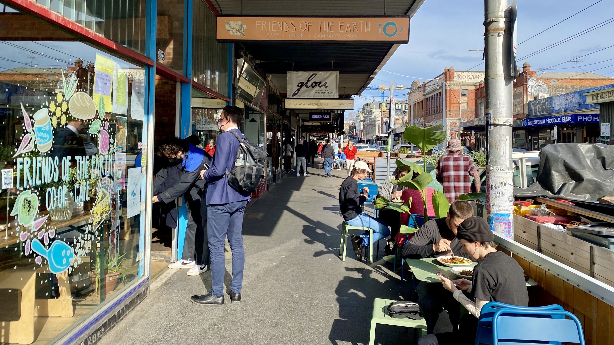 Smith Street Collingwood offer an eclectic mix of cafes and retaurants