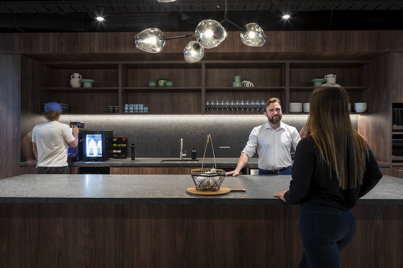 Experience a Better Workspace that Enhance Professional Growth and Community